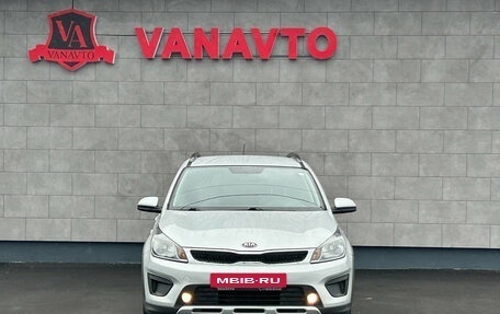 KIA Rio IV, 2020 год, 1 690 000 рублей, 2 фотография