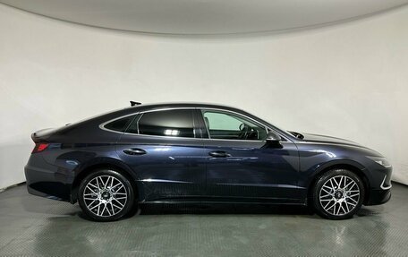 Hyundai Sonata VIII, 2022 год, 2 950 000 рублей, 4 фотография