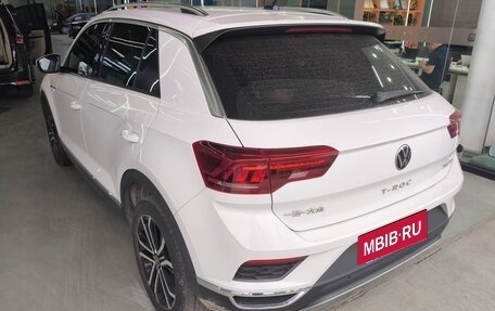 Volkswagen T-Roc I, 2022 год, 1 534 000 рублей, 4 фотография