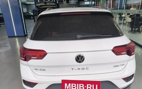 Volkswagen T-Roc I, 2022 год, 1 534 000 рублей, 5 фотография