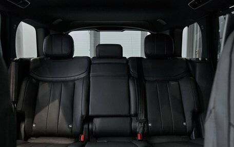 Land Rover Range Rover IV рестайлинг, 2026 год, 21 000 000 рублей, 16 фотография