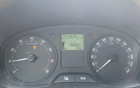 Skoda Fabia II, 2011 год, 320 000 рублей, 14 фотография