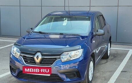 Renault Logan II, 2018 год, 858 000 рублей, 3 фотография
