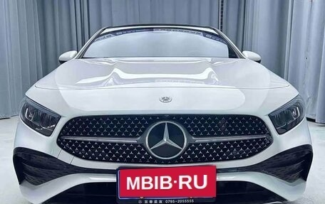 Mercedes-Benz A-Класс, 2022 год, 1 790 000 рублей, 2 фотография
