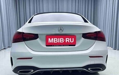 Mercedes-Benz A-Класс, 2022 год, 1 790 000 рублей, 7 фотография