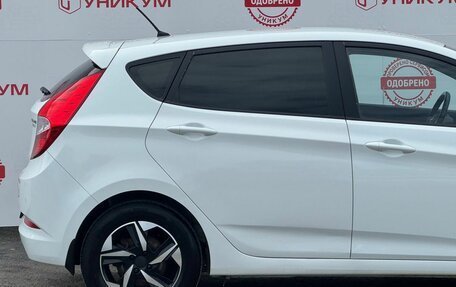 Hyundai Solaris II рестайлинг, 2015 год, 1 129 000 рублей, 17 фотография