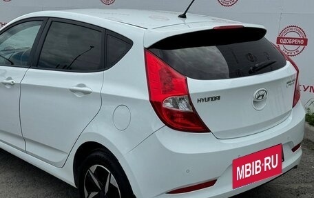 Hyundai Solaris II рестайлинг, 2015 год, 1 129 000 рублей, 14 фотография