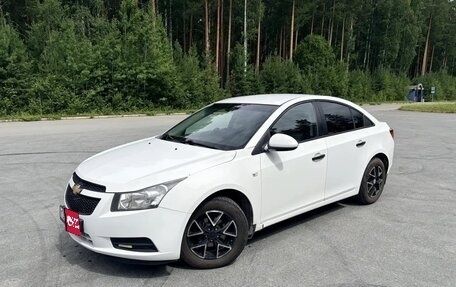 Chevrolet Cruze II, 2011 год, 750 000 рублей, 1 фотография