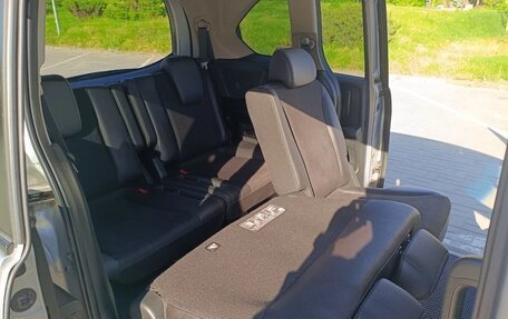 Honda Freed I, 2015 год, 1 470 000 рублей, 17 фотография