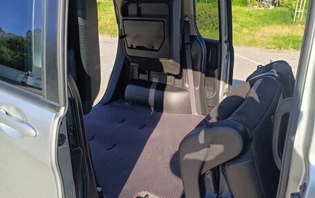 Honda Freed I, 2015 год, 1 470 000 рублей, 18 фотография