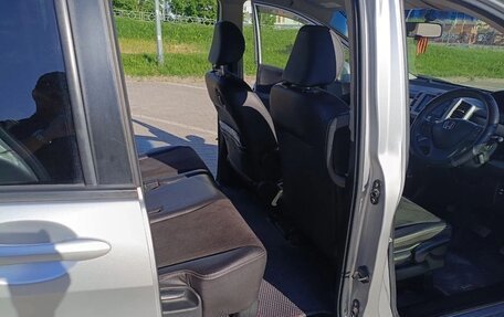 Honda Freed I, 2015 год, 1 470 000 рублей, 30 фотография