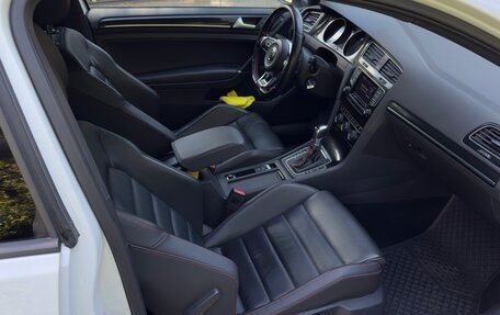 Volkswagen Golf GTI VII, 2013 год, 1 650 000 рублей, 16 фотография