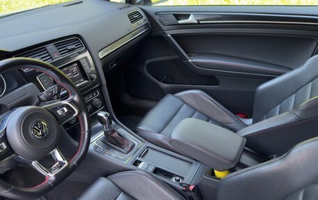 Volkswagen Golf GTI VII, 2013 год, 1 650 000 рублей, 18 фотография