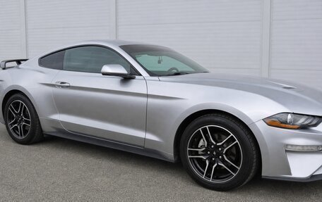 Ford Mustang VI рестайлинг, 2021 год, 3 600 000 рублей, 7 фотография