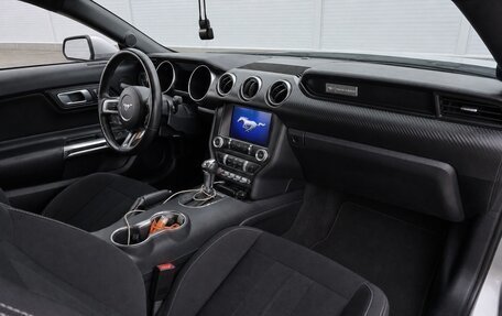 Ford Mustang VI рестайлинг, 2021 год, 3 600 000 рублей, 17 фотография
