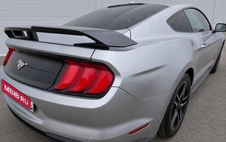 Ford Mustang VI рестайлинг, 2021 год, 3 600 000 рублей, 12 фотография
