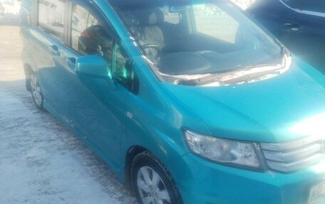Honda Freed I, 2011 год, 800 000 рублей, 5 фотография
