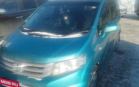 Honda Freed I, 2011 год, 800 000 рублей, 4 фотография