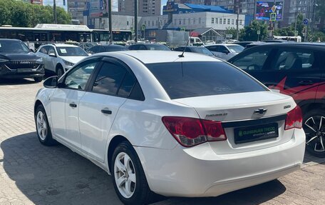 Chevrolet Cruze II, 2011 год, 592 000 рублей, 8 фотография