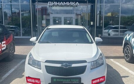 Chevrolet Cruze II, 2011 год, 592 000 рублей, 2 фотография