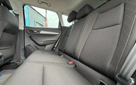 Skoda Karoq I, 2021 год, 2 600 000 рублей, 18 фотография