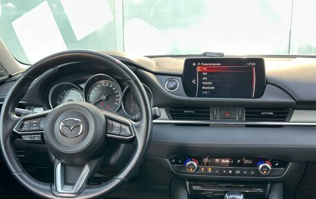 Mazda 6, 2019 год, 2 475 000 рублей, 10 фотография