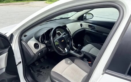 Chevrolet Cruze II, 2011 год, 750 000 рублей, 14 фотография