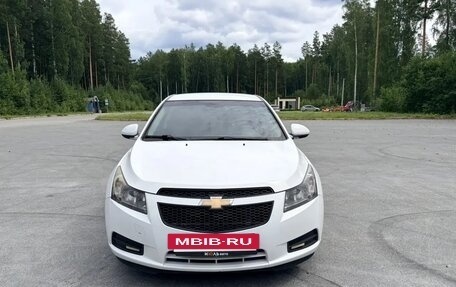 Chevrolet Cruze II, 2011 год, 750 000 рублей, 17 фотография