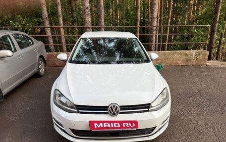 Volkswagen Golf VII, 2015 год, 1 340 000 рублей, 2 фотография