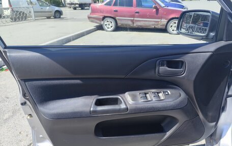 Mitsubishi Lancer IX, 2005 год, 280 000 рублей, 24 фотография