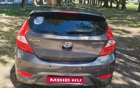 Hyundai Solaris II рестайлинг, 2013 год, 750 000 рублей, 7 фотография