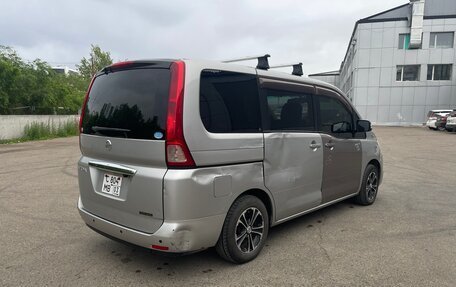 Nissan Serena III, 2010 год, 780 000 рублей, 5 фотография