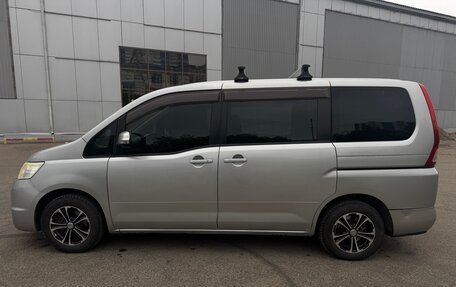 Nissan Serena III, 2010 год, 780 000 рублей, 2 фотография