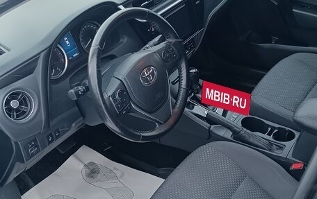 Toyota Corolla, 2018 год, 1 750 000 рублей, 4 фотография