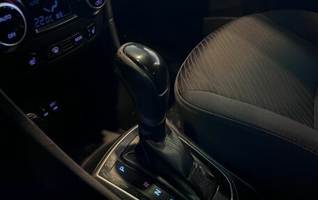 Hyundai Solaris II рестайлинг, 2015 год, 675 000 рублей, 26 фотография