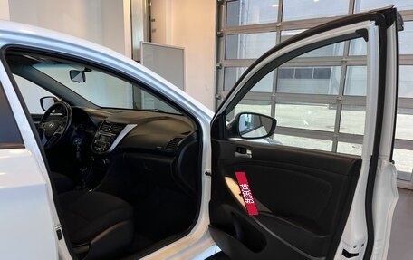 Hyundai Solaris II рестайлинг, 2015 год, 675 000 рублей, 22 фотография