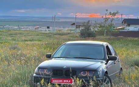 BMW 3 серия, 2004 год, 580 000 рублей, 1 фотография