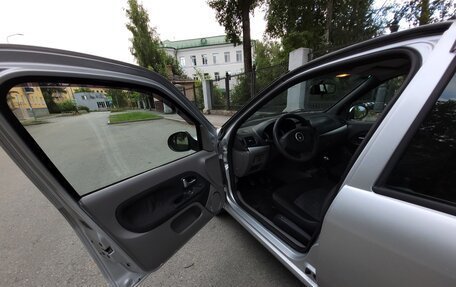 Renault Symbol, 2011 год, 520 000 рублей, 20 фотография