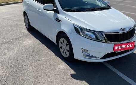 KIA Rio III рестайлинг, 2014 год, 799 000 рублей, 3 фотография