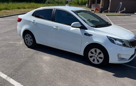 KIA Rio III рестайлинг, 2014 год, 799 000 рублей, 5 фотография