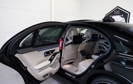 Mercedes-Benz S-Класс, 2026 год, 26 680 000 рублей, 34 фотография