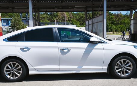 Hyundai Sonata VII, 2017 год, 1 050 000 рублей, 3 фотография
