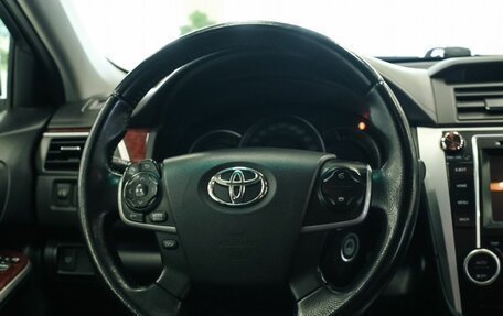 Toyota Camry, 2013 год, 1 800 000 рублей, 10 фотография