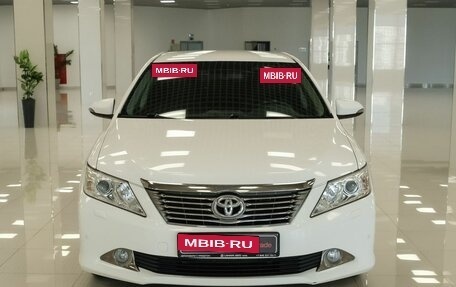 Toyota Camry, 2013 год, 1 800 000 рублей, 7 фотография