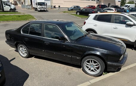 BMW 5 серия, 1990 год, 350 000 рублей, 4 фотография