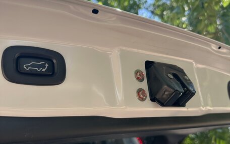 Mitsubishi Outlander III рестайлинг 3, 2022 год, 3 270 000 рублей, 10 фотография