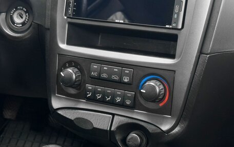 Hyundai Sonata IV рестайлинг, 2010 год, 699 900 рублей, 11 фотография