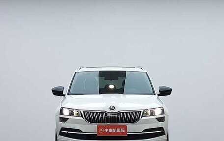 Skoda Karoq I, 2022 год, 1 820 000 рублей, 2 фотография