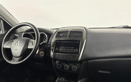 Mitsubishi ASX I рестайлинг, 2012 год, 820 000 рублей, 12 фотография