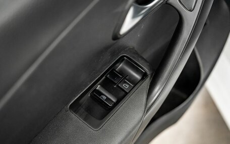 Volkswagen Polo VI (EU Market), 2019 год, 975 000 рублей, 17 фотография
